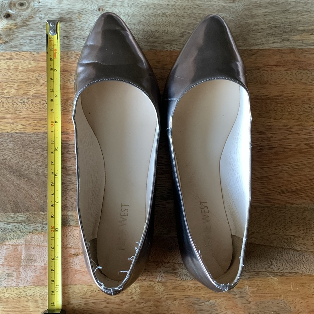 Nine West silver pointed flats 6 6M - Picture 10 of 14
